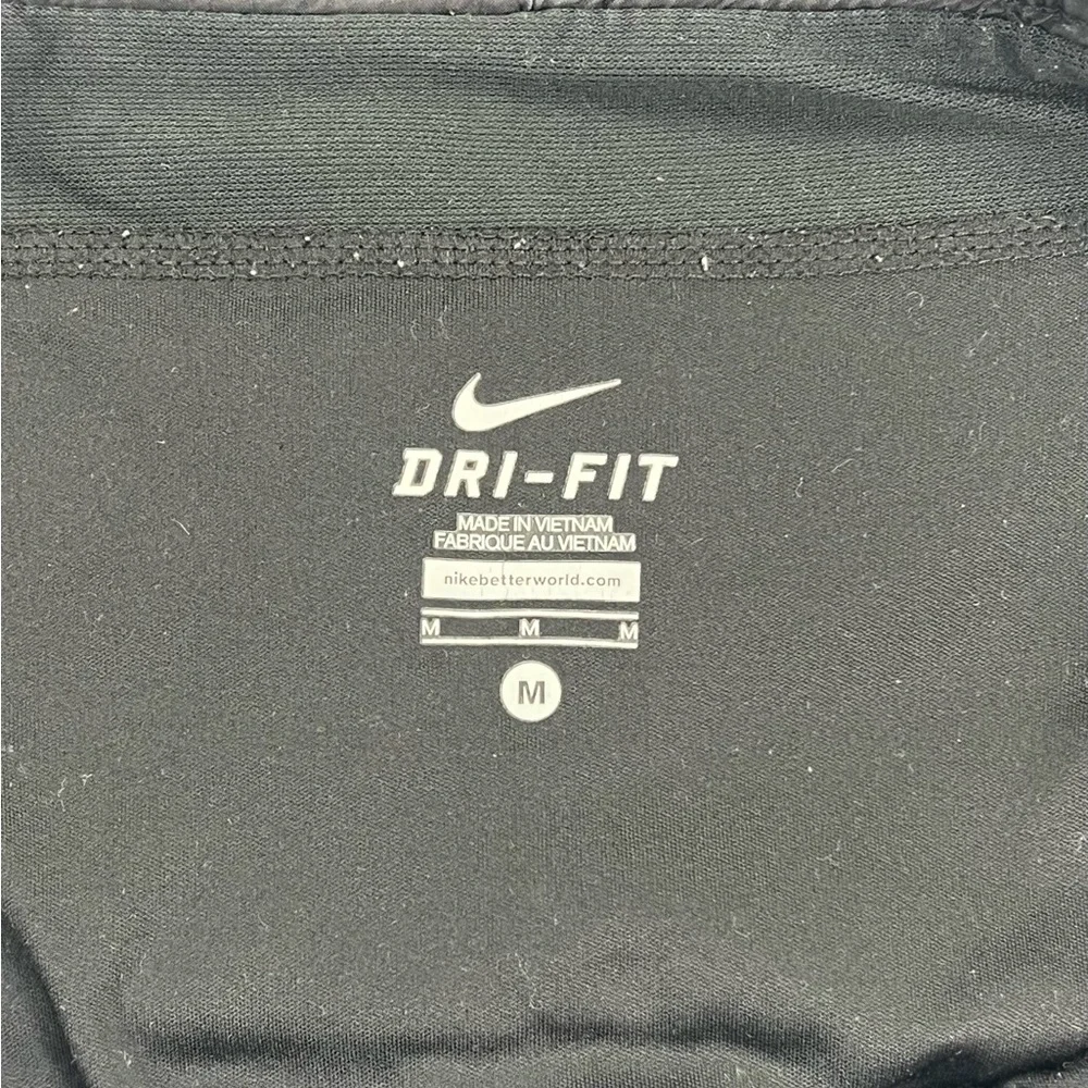 Nike Dri-Fit Running Shorts w/ Pocket and Inner Lining - black, M - Picture 7 of 13